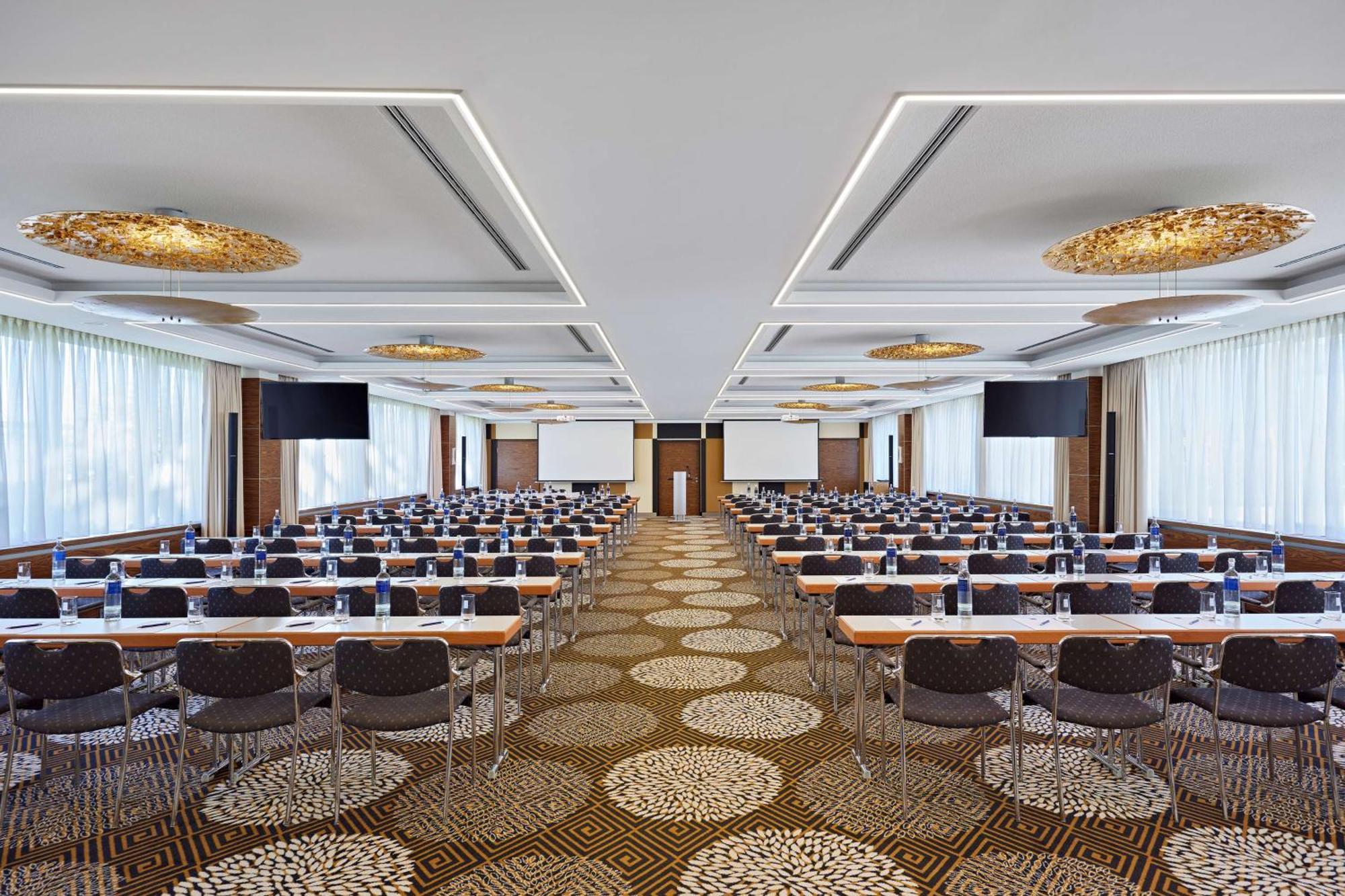 Dorint Hotel Esplanade Єна Екстер'єр фото