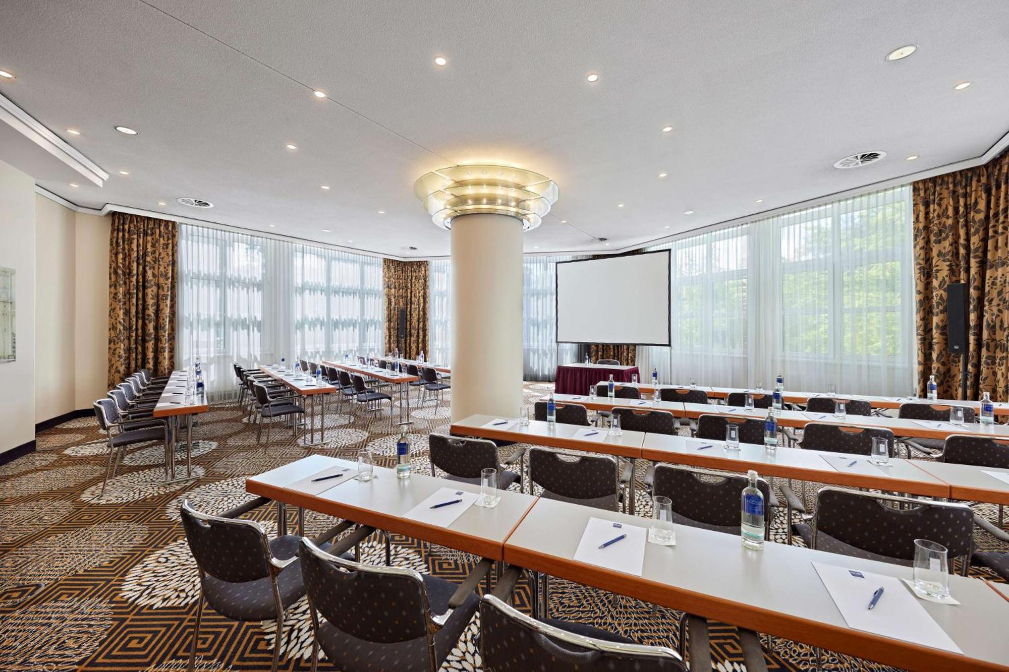Dorint Hotel Esplanade Єна Екстер'єр фото