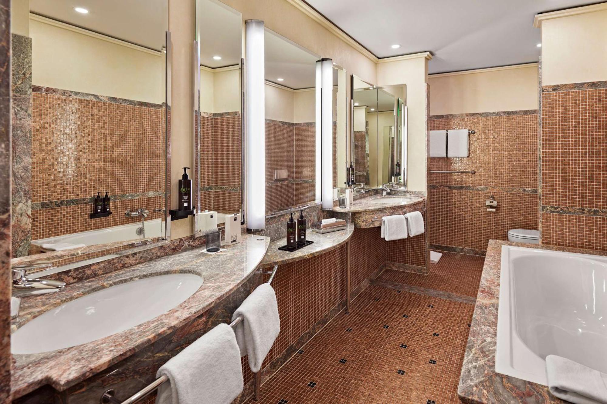 Dorint Hotel Esplanade Єна Екстер'єр фото